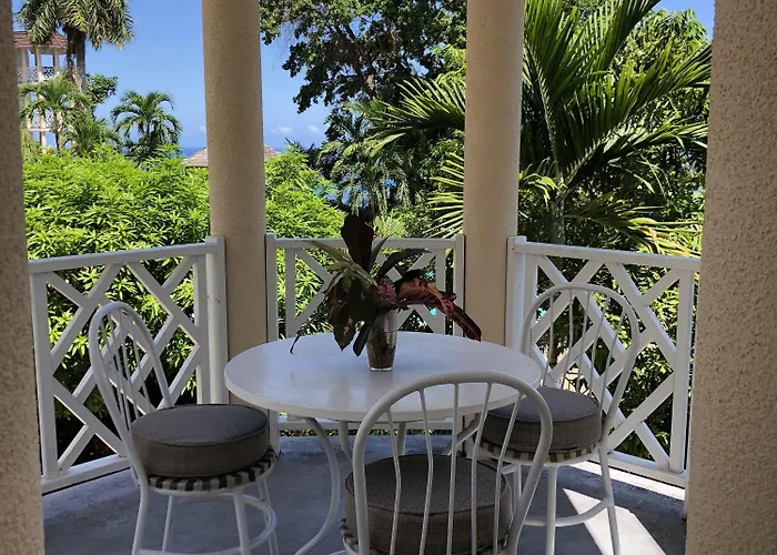 Skycastles Apartment Ocho Rios