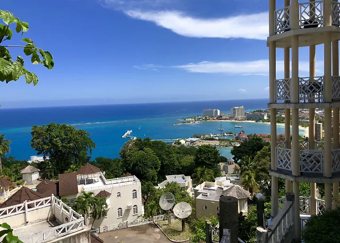 Skycastles Apartment Ocho Rios